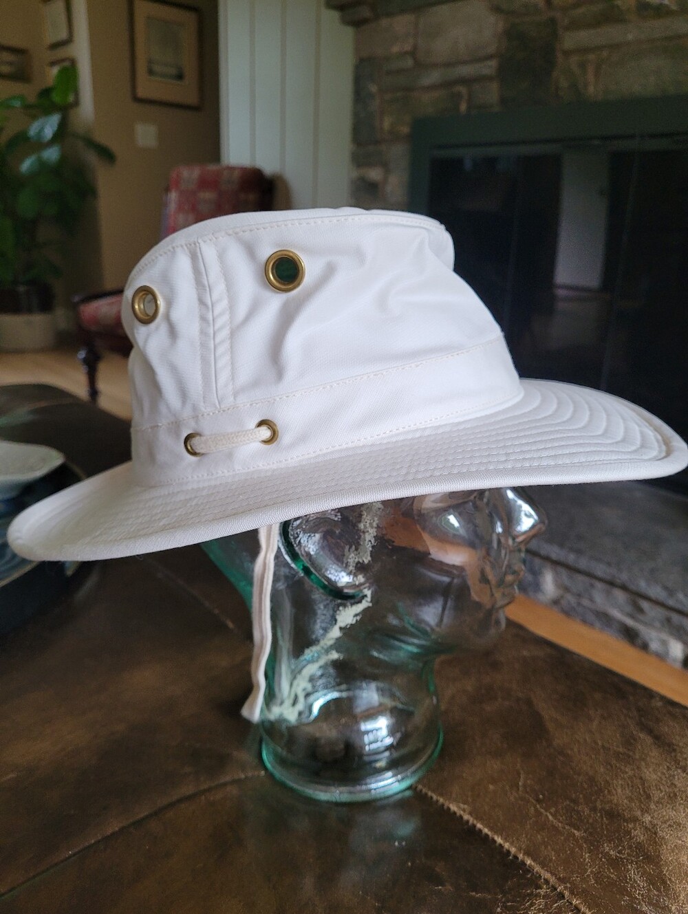 The Tilley Orbit Hat